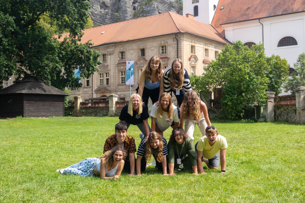 Jste nerdi, nikam nezapadáte a nikdo vás nebere vážně? Pojeďte na Discover a objevte sami&nbsp;sebe!