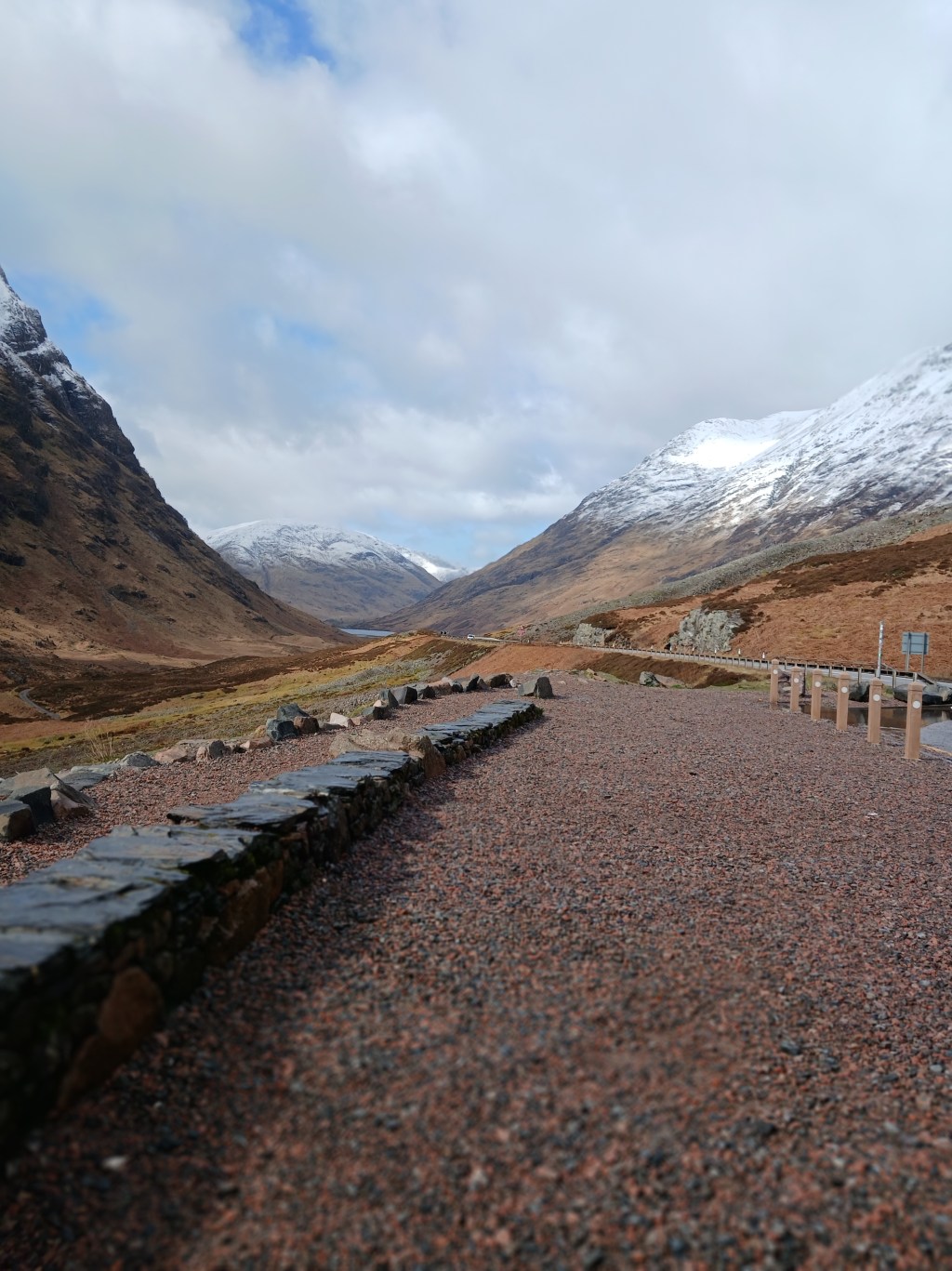 Výlet do země s divokou historií a ještě divočejší přírodou